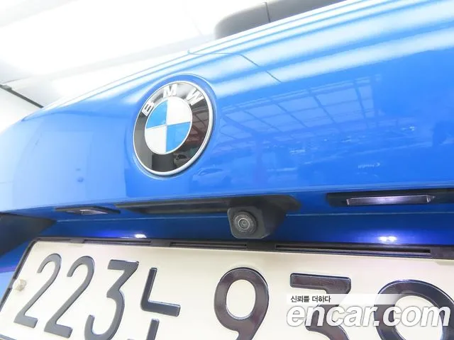 BMW 1 Series F40 — Фото автомобиля 17