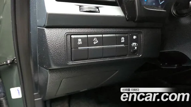 KG_Mobility_Ssangyong Rexton Новый Rexton Sport Дизель 2.2 4WD — Фото автомобиля 13