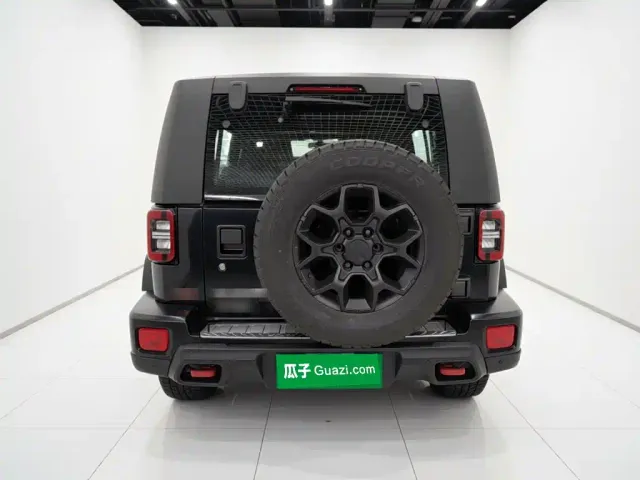 BAIC BJ40 — Фото автомобиля 5