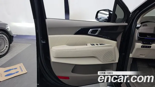 Kia Carnival — Фото автомобиля 13