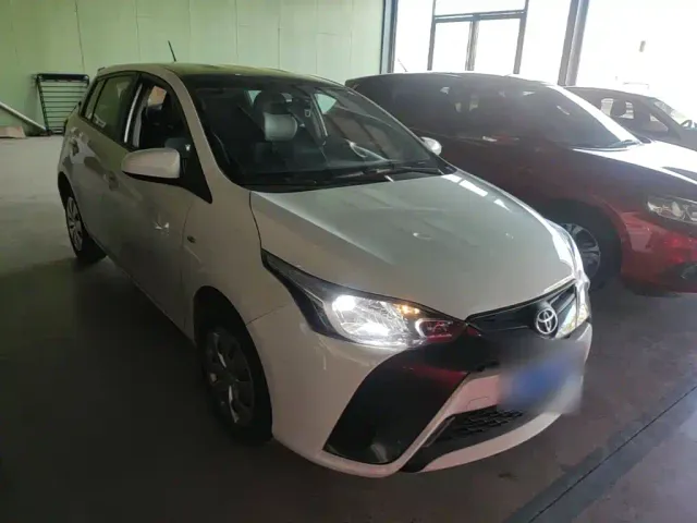 Toyota YARiS L Zhi Xuan — Фото автомобиля 3