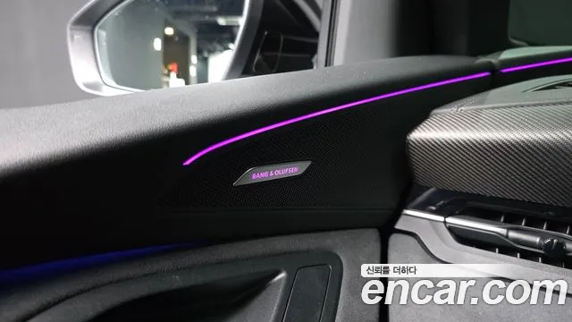 Audi SQ6 e-tron — Фото автомобиля 29