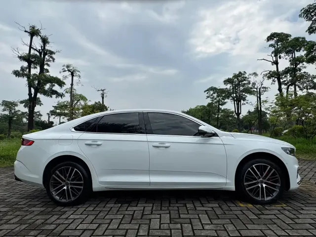 Geely Xingrui — Фото автомобиля 7