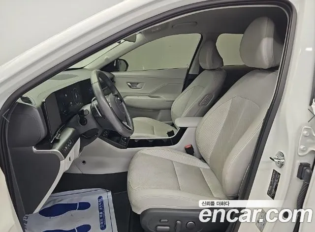 Hyundai Kona SX2 — Фото автомобиля 12