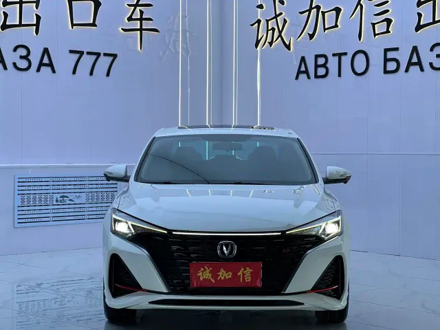 Changan Eado — Фото автомобиля 2