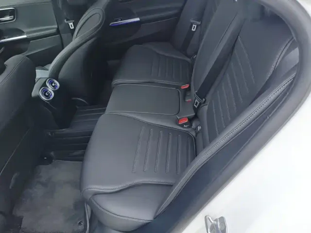 Mercedes-Benz Mercedes-Benz C-Class 2025 C 260 L Sport Edition — Фото автомобиля 16