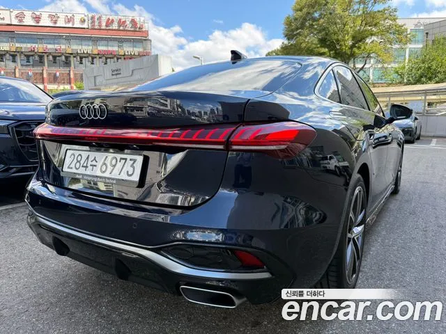 Audi A5 B10 — Фото автомобиля 2