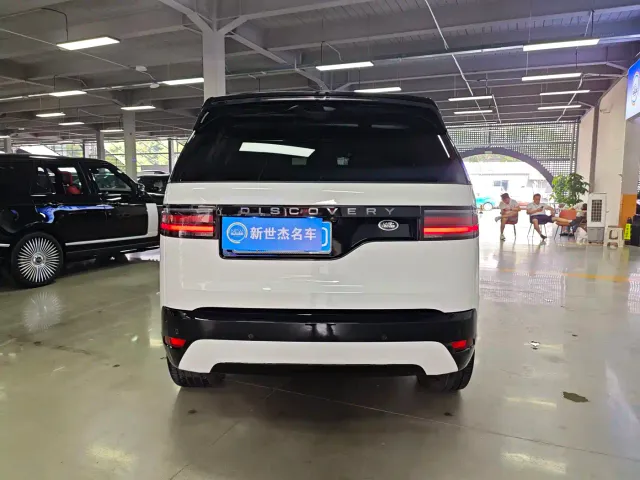 Land Rover Discovery — Фото автомобиля 13