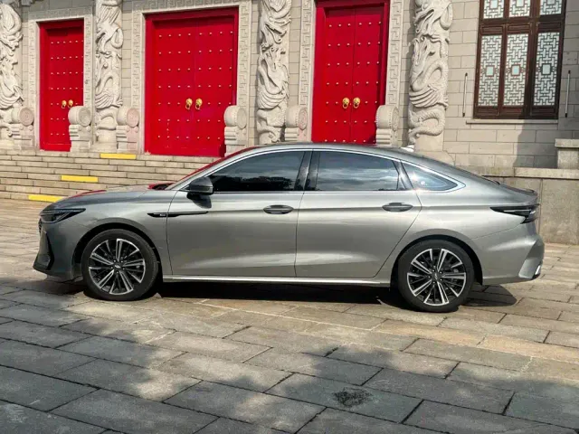 Chery Arrizo 8 — Фото автомобиля 5