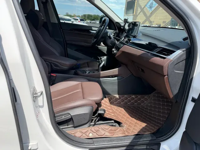BMW X1 — Фото автомобиля 15