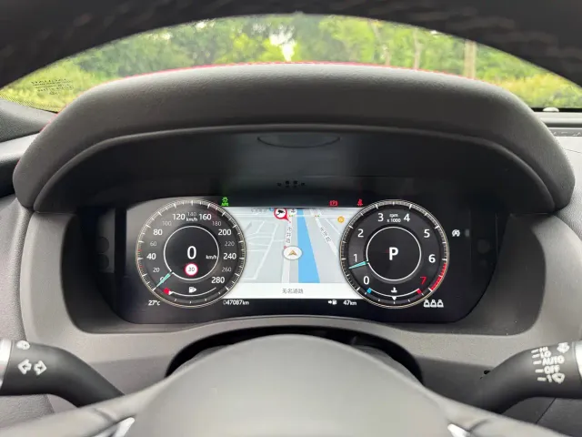 Jaguar XEL — Фото автомобиля 10
