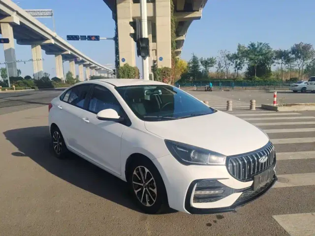 Chery Arrizo 5 — Фото автомобиля 3