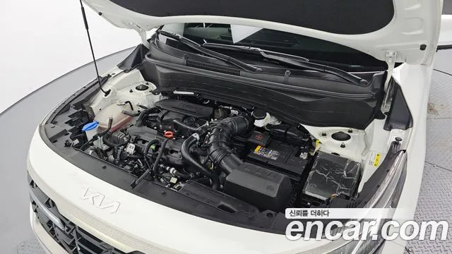 Kia Seltos Бензин 1.6 турбо 2WD — Фото автомобиля 5