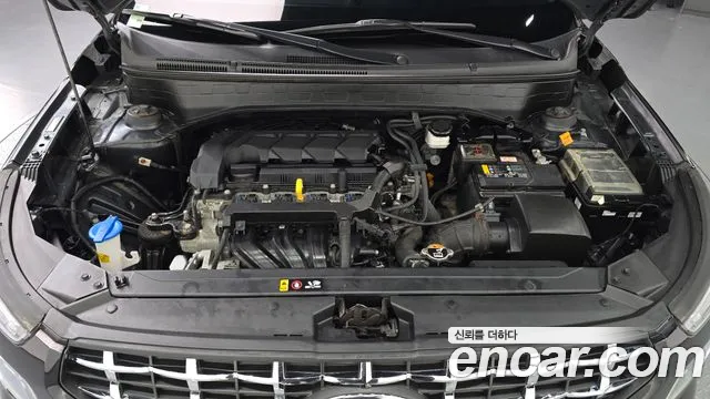 Hyundai Venue — Фото автомобиля 6