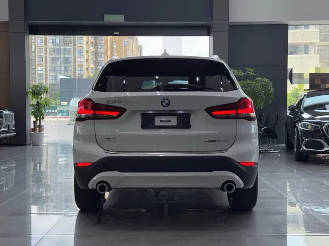 BMW X1 — Фото автомобиля 8