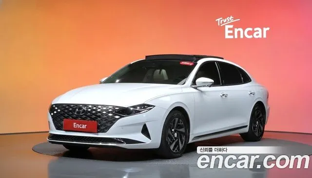 Фотография автомобиля — Hyundai Grandeur (New) Hybrid