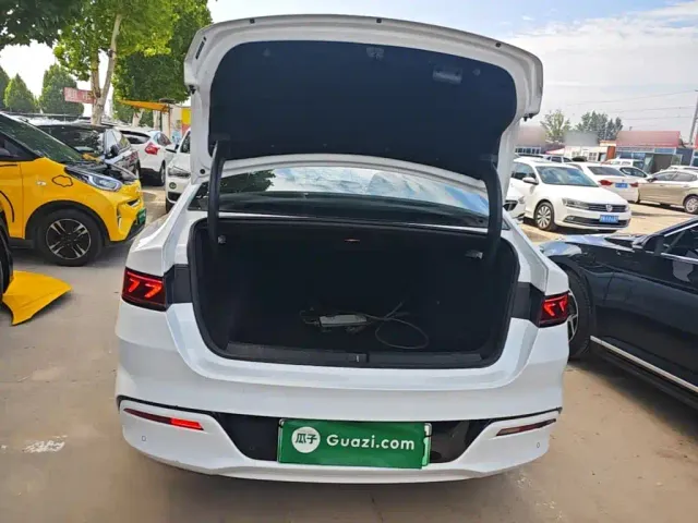BYD Qin PLUS — Фото автомобиля 18