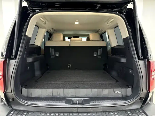 Toyota Prado — Фото автомобиля 15