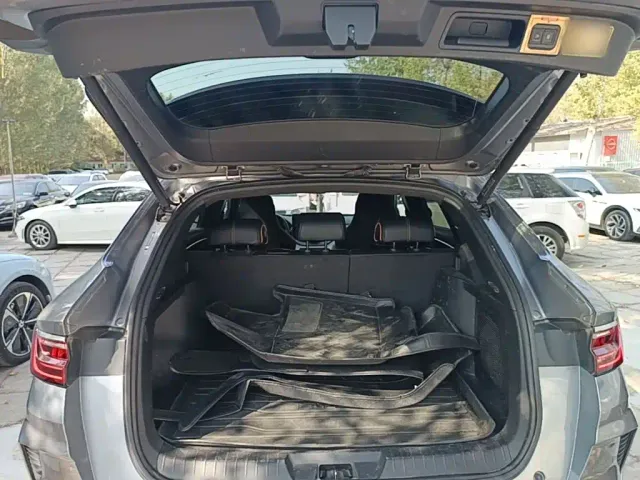 BYD Song PLUS — Фото автомобиля 18