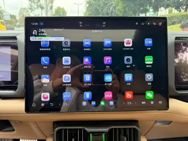 BYD FangChengBao Leopard 8 — Фото автомобиля 10