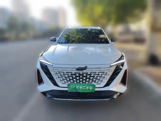 Changan Z6 — Фото автомобиля 22