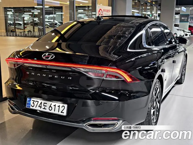 Hyundai Grandeur (New) Hybrid — Фото автомобиля 4