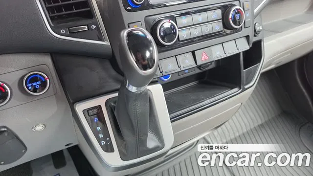Hyundai Solati Solati 15 мест — Фото автомобиля 9