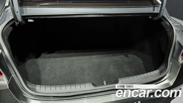 Hyundai Avante CN7 — Фото автомобиля 20