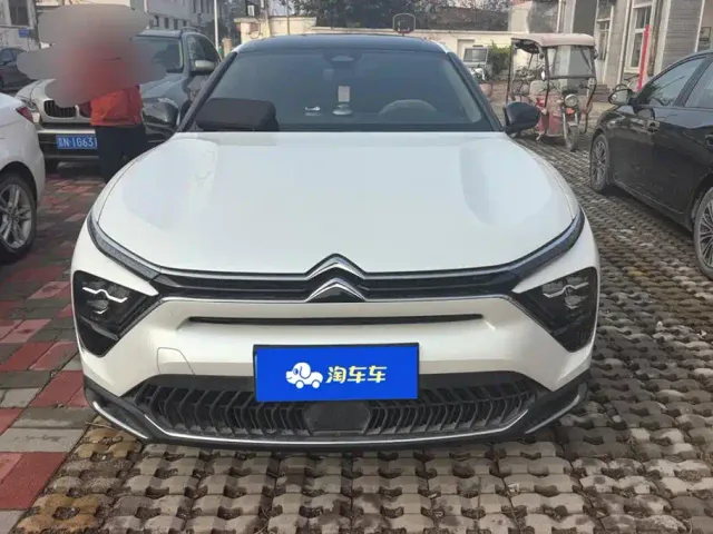 Citroen C5 X — Фото автомобиля 2