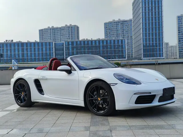 Фотография автомобиля — Porsche 718