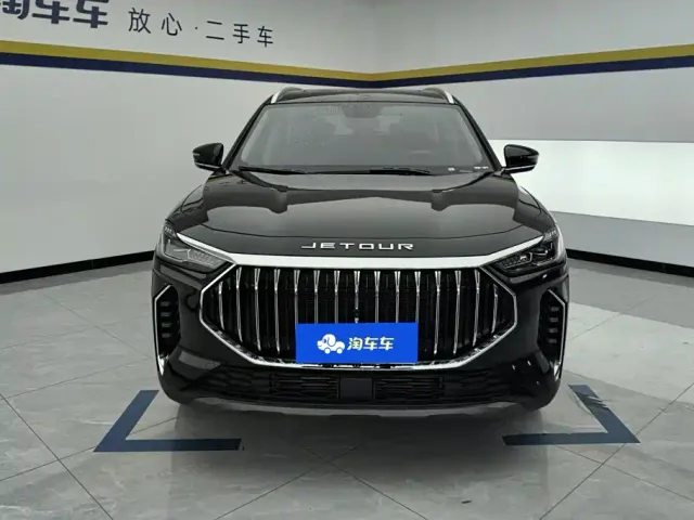 Jetour X70 Plus — Фото автомобиля 2