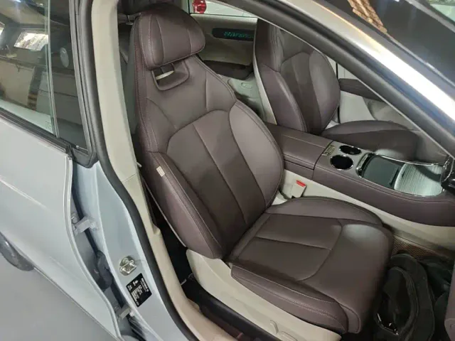 Leapmotor C11 — Фото автомобиля 24