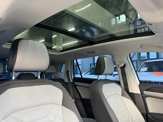 Volkswagen Tayron — Фото автомобиля 17