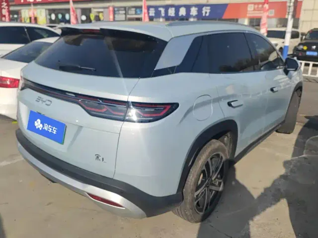 BYD Song L DM-i — Фото автомобиля 3
