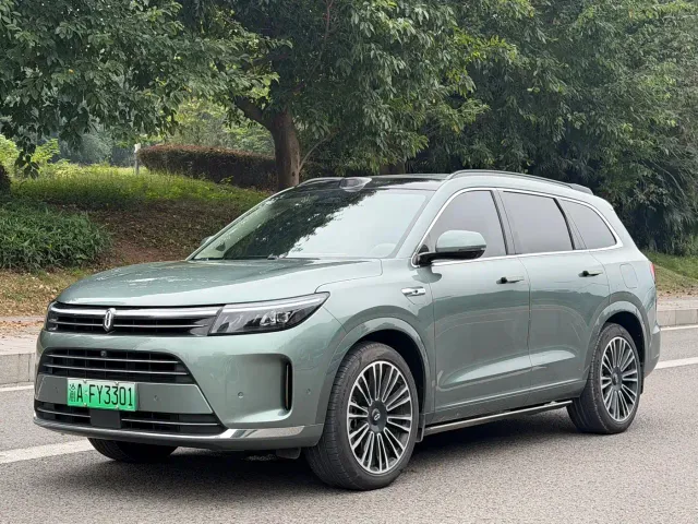 Aito M7 — Фото автомобиля 9