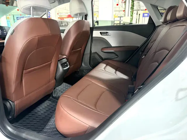Chevrolet Monza — Фото автомобиля 8