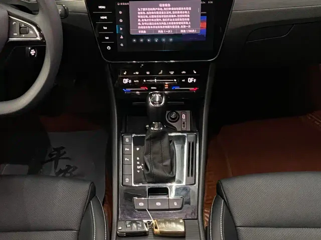 Skoda Superb — Фото автомобиля 16