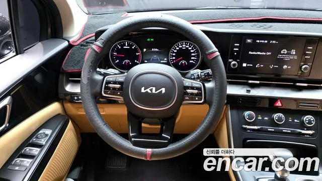 Kia Canival Carnival 4 поколение Дизель 9 мест Prestige — Фото автомобиля 13