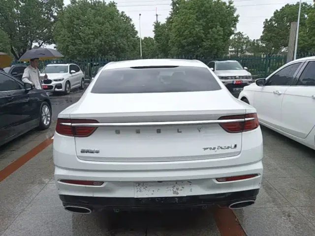 Geely Xingrui — Фото автомобиля 5