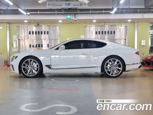 Bentley Continental — Фото автомобиля 3