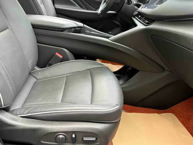 Buick Enclave — Фото автомобиля 7