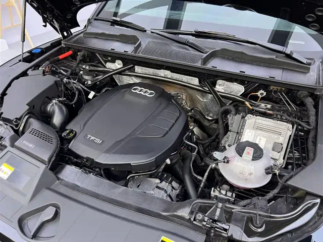 Audi Q5L Sportback — Фото автомобиля 27