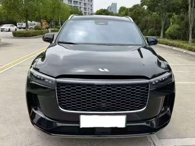 Li Auto ONE — Фото автомобиля 2