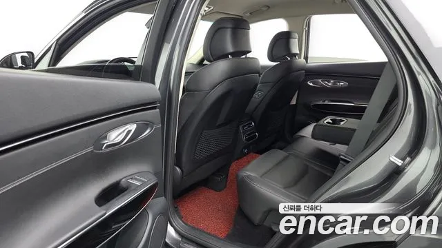 Genesis GV70 2.2 Дизель AWD — Фото автомобиля 10