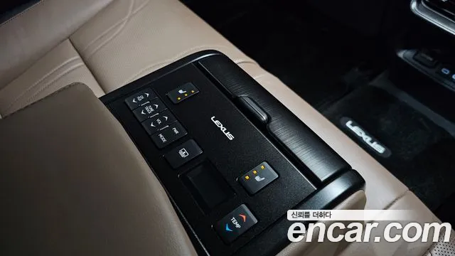 Lexus ES 7th Gen — Фото автомобиля 25