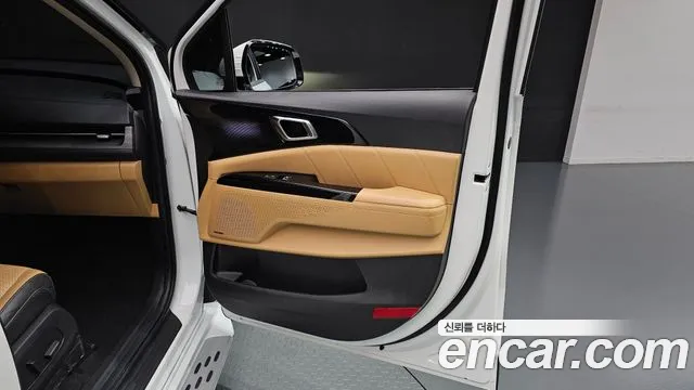 Kia Carnival 4th Gen — Фото автомобиля 14