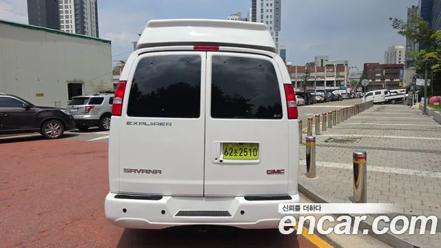 GMC Savana — Фото автомобиля 2
