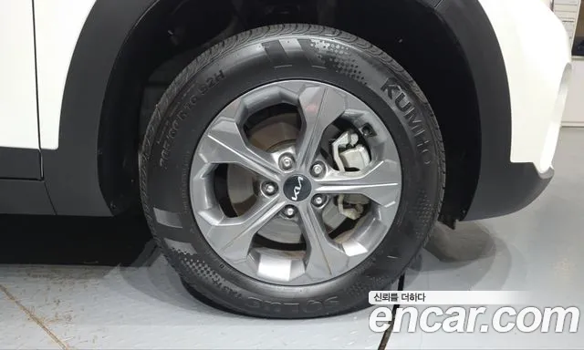 Kia Seltos New — Фото автомобиля 6