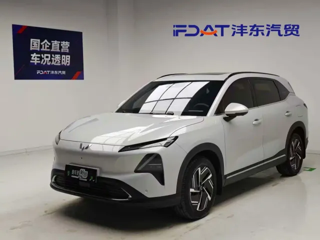 Фотография автомобиля — Wuling Starlight S