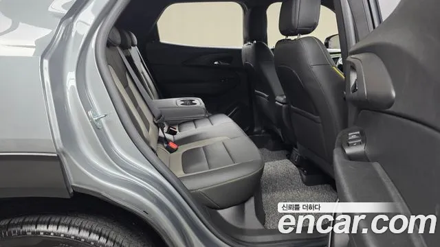 ChevroletGMDaewoo Trailblazer Новый Trailblazer 1.3 турбо 4WD — Фото автомобиля 11
